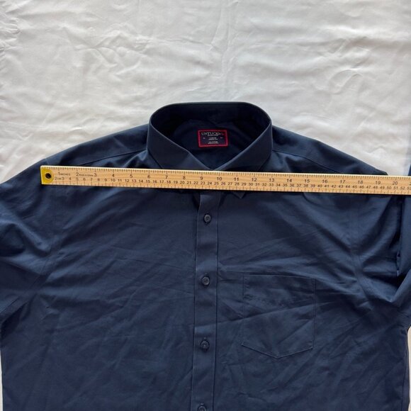 UNTUCKit Men's L Navy Phillies Signature Series Button-Down Shirt - Picture 6 of 9